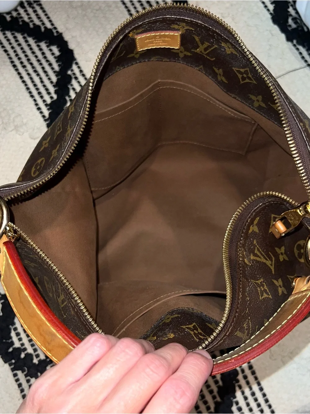Louis Vuitton Monogram SULLY Shoulder Bag